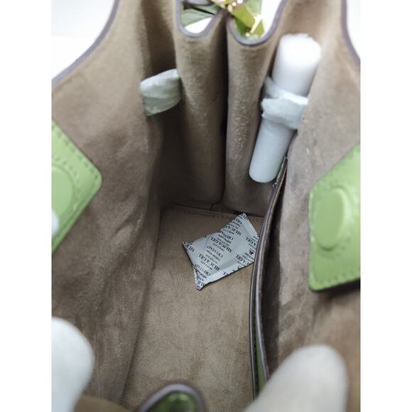 Michael Kors Hamilton Legacy Green Leather Lock Detail Messenger Bag - NWT $458 - Picture 12 of 13